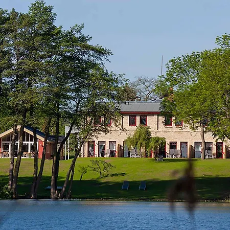 Schwan - Am Loppiner Mit Terrasse Und Sauna