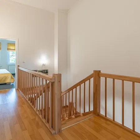 Schwan - Am Loppiner Mit Terrasse Und Sauna