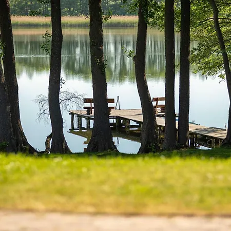Schwan - Am Loppiner Mit Terrasse Und Sauna *